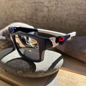 Oakley Jupiter sunglasses